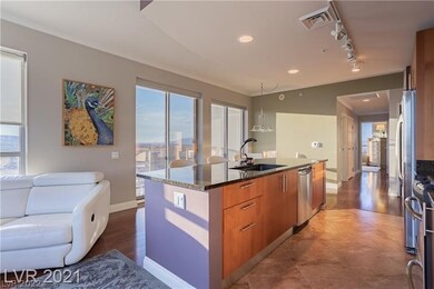 open concept with views of Las Vegas Blvd and suns