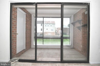 10212 Bushman Dr unit 213, Oakton, VA 22124 - photo 4