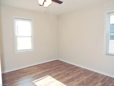 1531 Mapledale Rd, Wickliffe, OH 44092 - photo 7