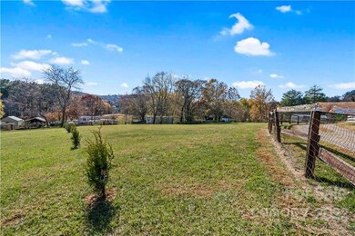 99999 Masters Ln, Asheville, NC 28806 - photo 5