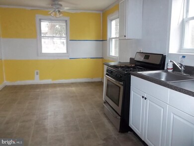 110 Oval Cir, Wilmington, DE 19801 - photo 6