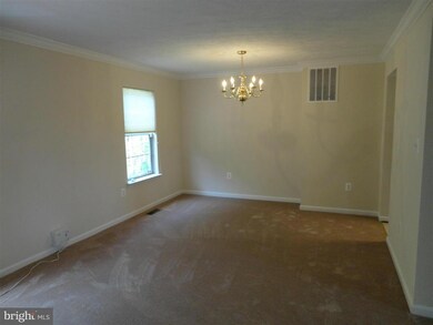 15632 Montview Dr, Dumfries, VA 22025 - photo 7