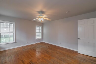 329 Emma St, Fort Worth, TX 76111 - photo 6