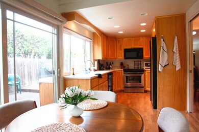 breakfast table and kitchen