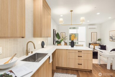 4422 1st Ave NE unit B, Seattle, WA 98105 - photo 7