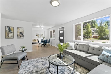 2211 N 34th St, Boise, ID 83703 - photo 5