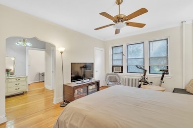 141 Englewood Ave unit 1, Brighton, MA 02135 - photo 2