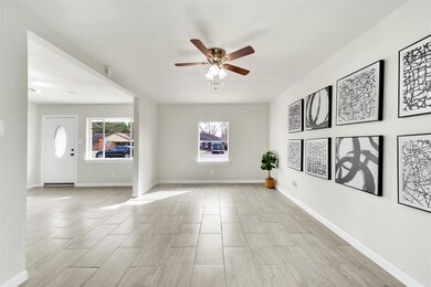 5805 Langley Rd, Houston, TX 77016 - photo 3