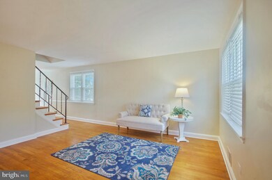1201 Deanwood Rd, Parkville, MD 21234 - photo 3