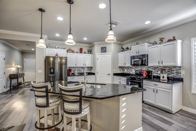 KITCHEN 1
