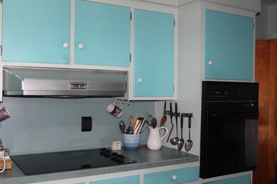 30 Orchard St, Exeter, PA 18643 - photo 2