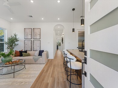 8320 Williamsdell St, Houston, TX 77088 - photo 5