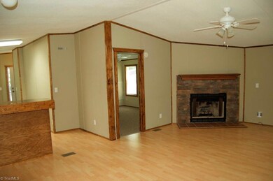 1419 Howard Auman Rd, Asheboro, NC 27205 - photo 6