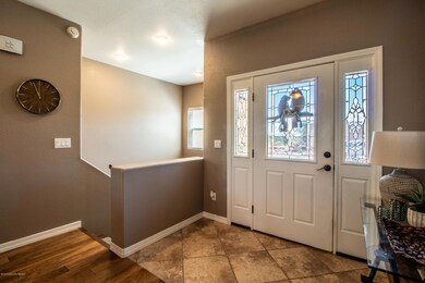717 Sunrise Ct, Farmington, NM 87401 - photo 2
