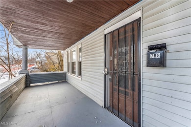 788 E 156th St unit front, Cleveland, OH 44110 - photo 3