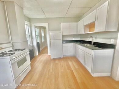 1934 Washburn St unit Fl 1, Scranton, PA 18504 - photo 2