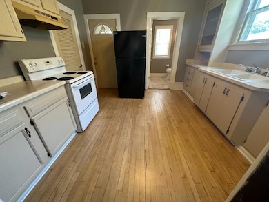 906 Union Ave, Sheboygan, WI 53081 - photo 5