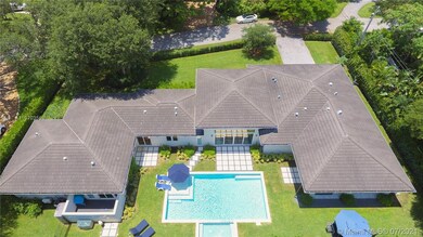 Total Footprint 5099 Sq Ft