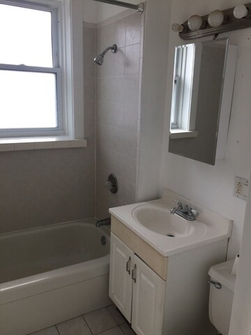 3520 W Cullom Ave unit 3, Chicago, IL 60618 - photo 7
