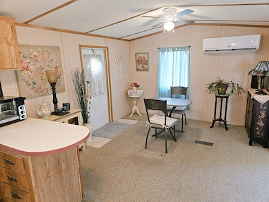 37 S Front St, Franklin, NC 28734 - photo 3