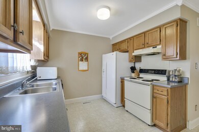 37 Blairville Rd, New Castle, DE 19720 - photo 6