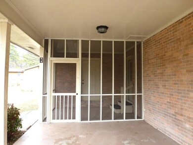 105 S Cherokee Cir, Tunnel Hill, GA 30755 - photo 3