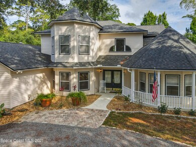 3125 Sandalwood Lane-11