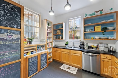 531 Downstairs Kitchen