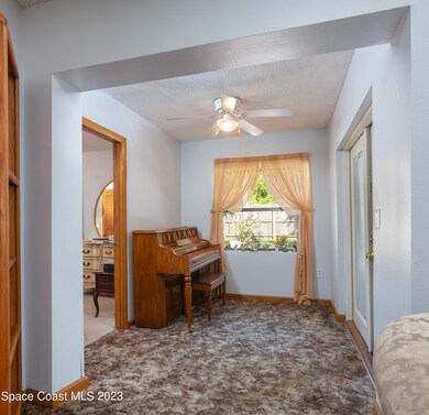 4680 Camberly St-15