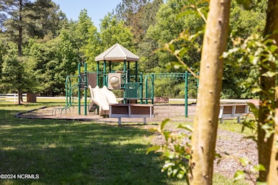 409 Riversound Dr, Edenton, NC 27932 - photo 5