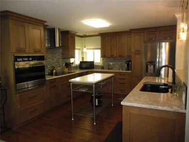 Newer appliances, induction cook top