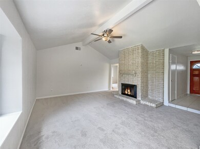 8423 Coastway Ln, Houston, TX 77075 - photo 3