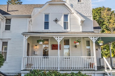 13 Wood St, Camden, ME 04843 - photo 6