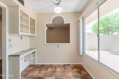 10525 W Granada Dr-17