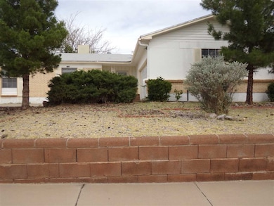 2008 Crescent Dr, Alamogordo, NM 88310 - photo 3