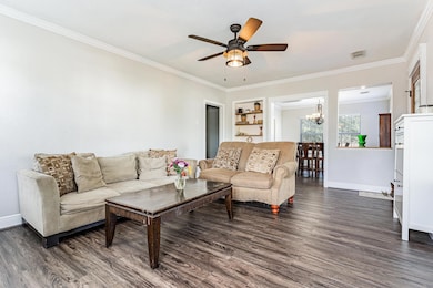 612 Caperton St, Houston, TX 77022 - photo 5