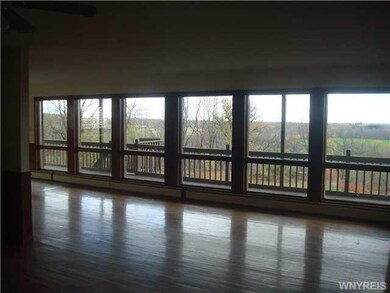Living Room Unit 1