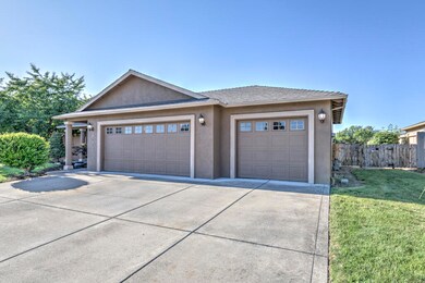 2593StJames-5