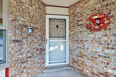 2040 Gomez Dr SW, Los Lunas, NM 87031 - photo 3