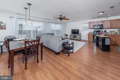 502 Sunflower Way unit 502, Mantua, NJ 08051 - photo 2