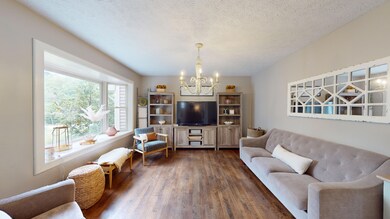 71-Partridge-Ln-Auburn-ME-04210-09182023