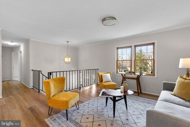 1513 Coat Ridge Rd, Herndon, VA 20170 - photo 3