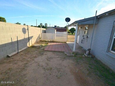 023-247996-back-yard-2