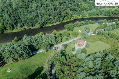 78 Lucy Bell Rd, Crumpler, NC 28617 - photo 4