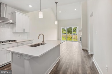 12112 American Chestnut Rd, Bowie, MD 20720 - photo 3