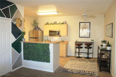 8250 N Grand Canyon Dr unit 2110, Las Vegas, NV 89166 - photo 7