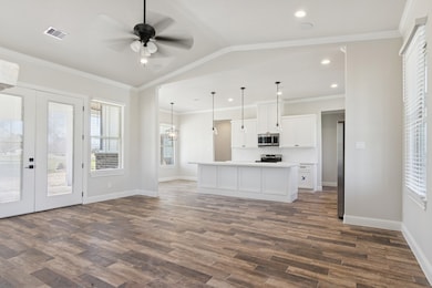 1610 Newgulf Dr, Boling-Iago, TX 77420 - photo 6