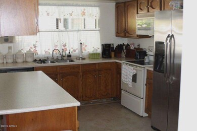Crofton Kitchen 1