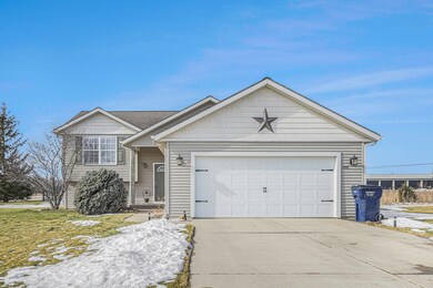 4240 Cloverfield Ct, Wayland, MI 49348 - photo 2