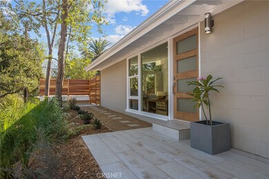 4824 Peonia Rd, Woodland Hills, CA 91364 - photo 6